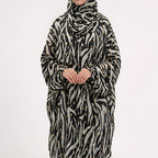 Black and White Super Light Prayer Set